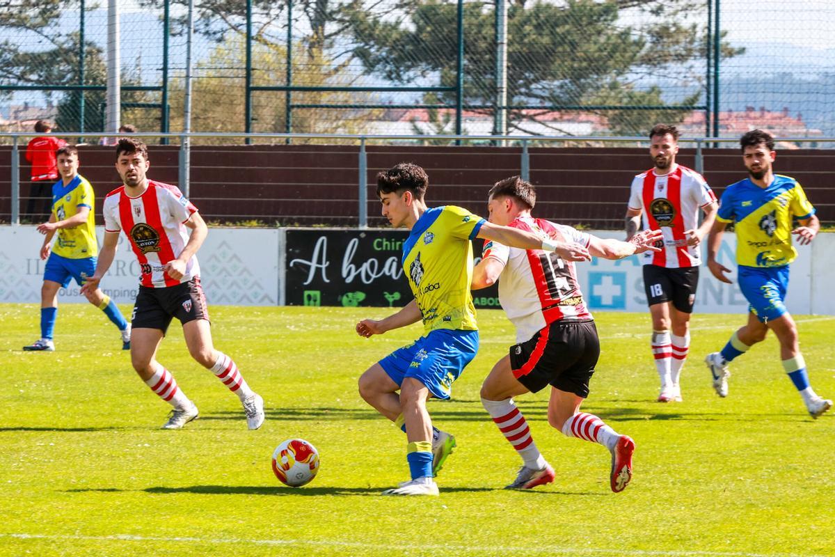El Céltiga se lleva el derbi con el Cambados (2-0)