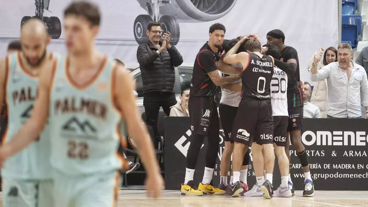 El Fibwi se lleva la victoria ante el Palmer en un derbi apasionante