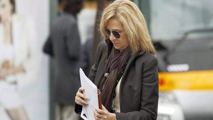 La defensa de la infanta corrige el error e ingresa el dinero en el juzgado correspondiente