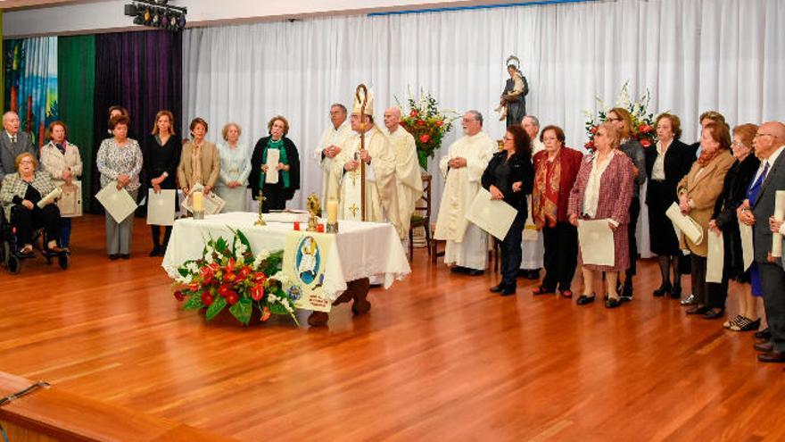 San Juan de Dios reconoce con una bendición apostólica a 26 &#039;damas&#039;