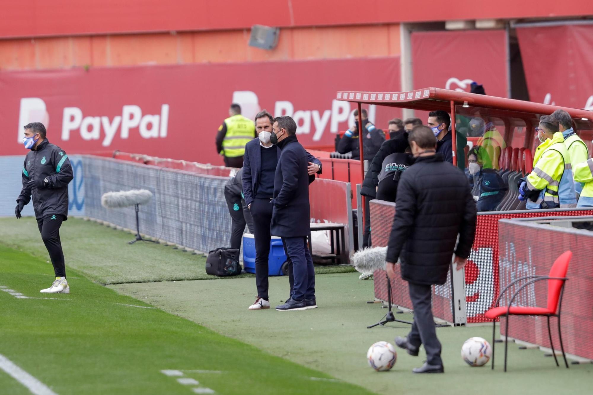 El Mallorca perdona al Espanyol y pierde