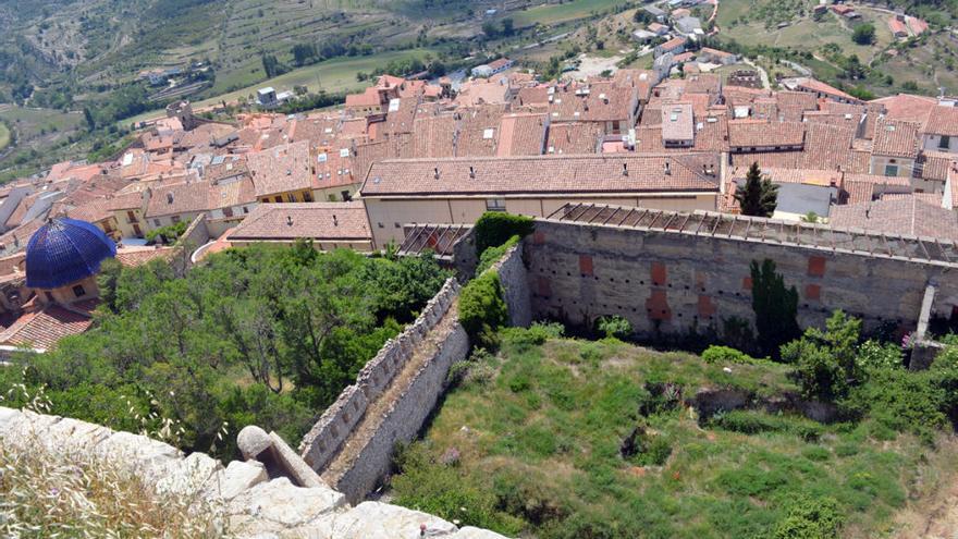 Turespaña actuará de urgencia en un tramo de la muralla de Morella por su gran deterioro