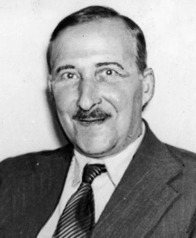 Stefan Zweig. WIKIPEDIA