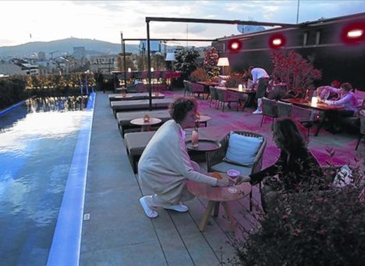 60 GRAUS El Terrat de Mandarin Oriental es transforma al capvespre.