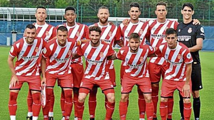 L&#039;onze del Girona contra l&#039;Oldham, en l&#039;última pretemporada.