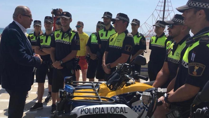 La unidad de Playas de la Policía Local acumula casi un millar de intervenciones durante este verano