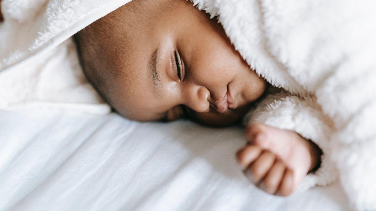 ¿Buscas nombre para tu bebé?: Inspírate en estos 100 nombres cortos y originales