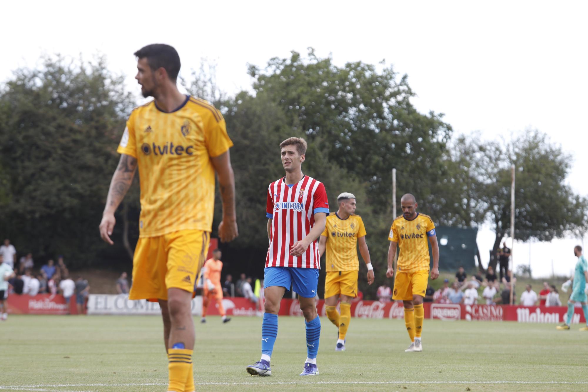 El Sporting empata ante la Ponferradina en su cuarto partido veraniego