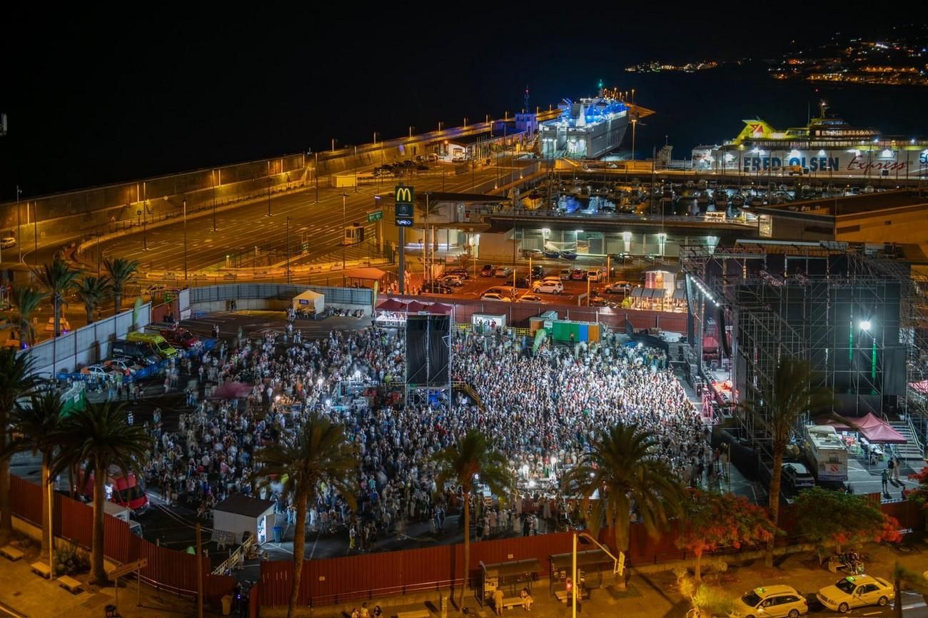 Miles de personas vibran en Santa Cruz de La Palma con la primera edición de LOS40 Capital Pop