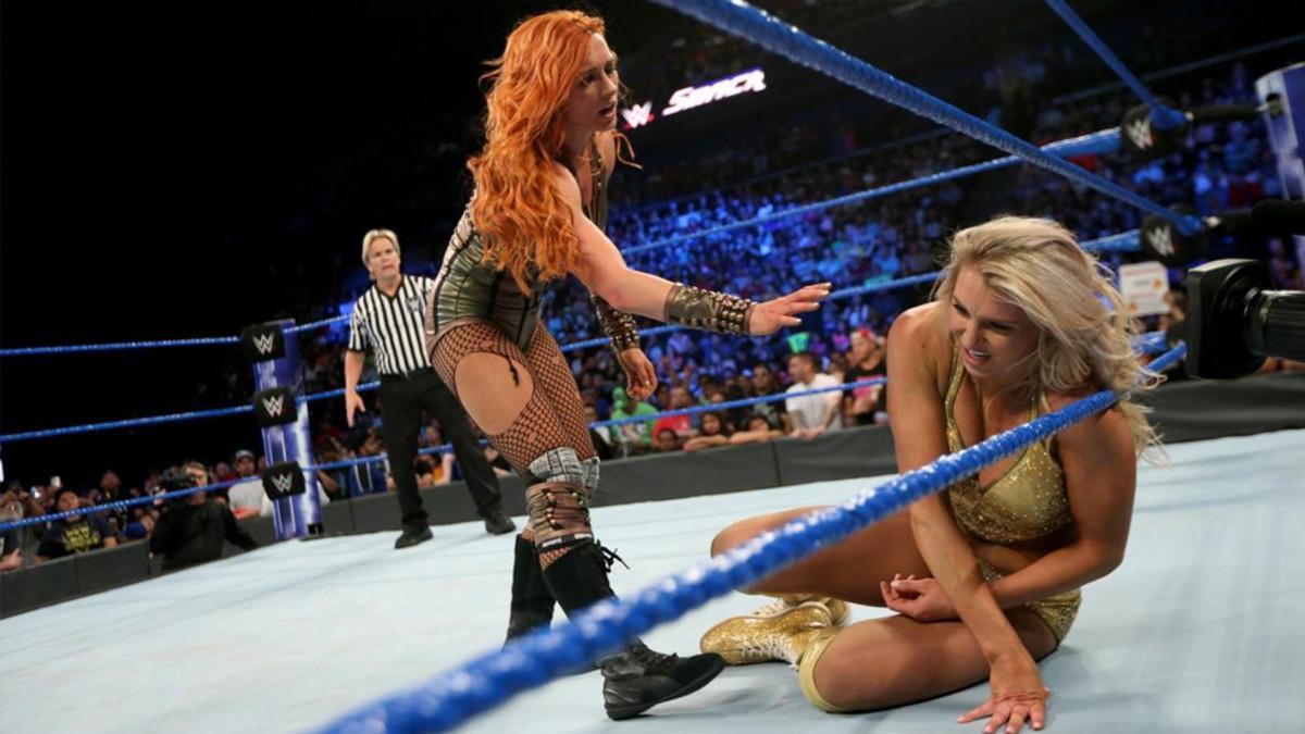Becky Lynch venció a Charlotte Flair
