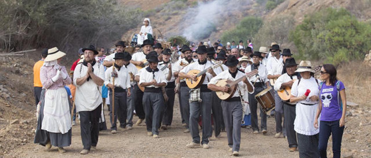 Imagen de la romería celebrada en el pueblo de Vega del Río Palma