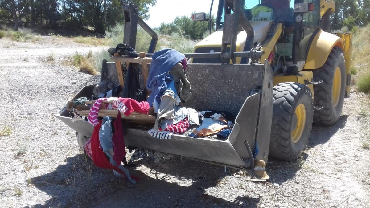 Retiran 45 toneladas de escombro de la rambla de La Torrecilla