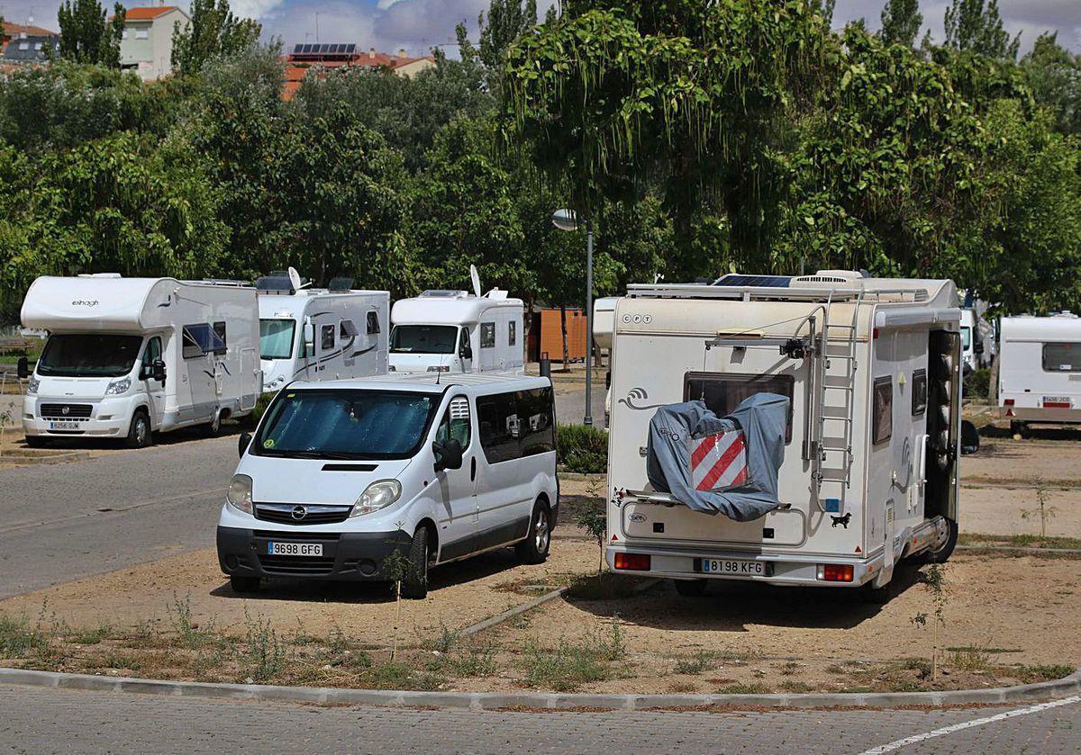 Imagen de la zona de caravanas de la avenida de la Frontera.