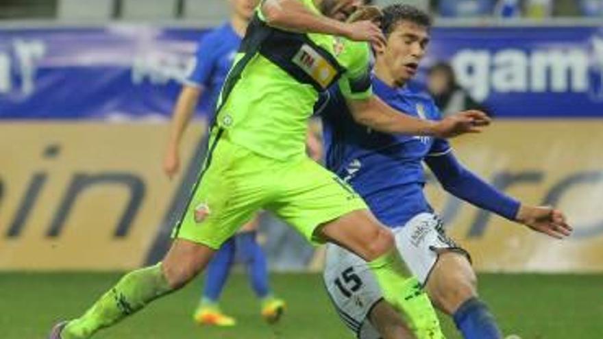 Pelayo, durante el encuentro del pasado sábado en Oviedo.