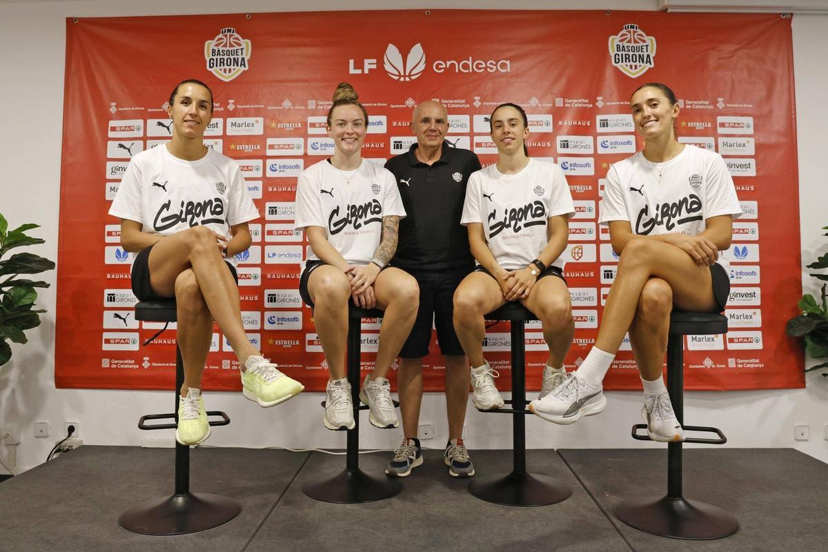 Les imatges de la presentació dels nous fitxatges de l'Spar Girona Les imatges de la presentació dels nous fitxatges de l'Spar Girona