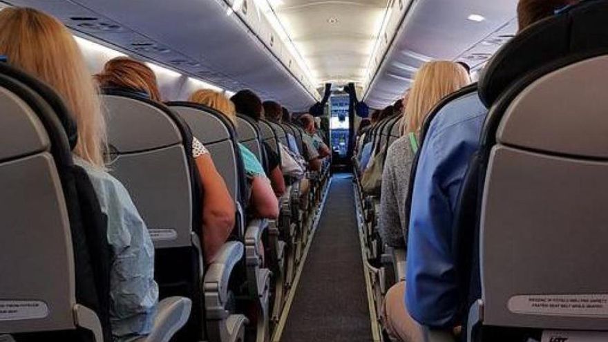 FLIGHTS CANARY ISLANDS |  A flight that was going to the Canary Islands was diverted due to a child’s medical problems