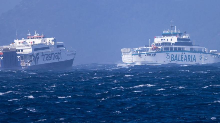 El temporal afecta al transporte marítimo