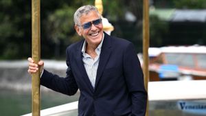 Clooney viatja al centre de si mateix a Venècia amb ‘Jay Kelly’