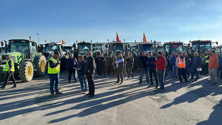 VÍDEO | Así salían los agricultores del Valle del Guadalentín para protestar en Lorca