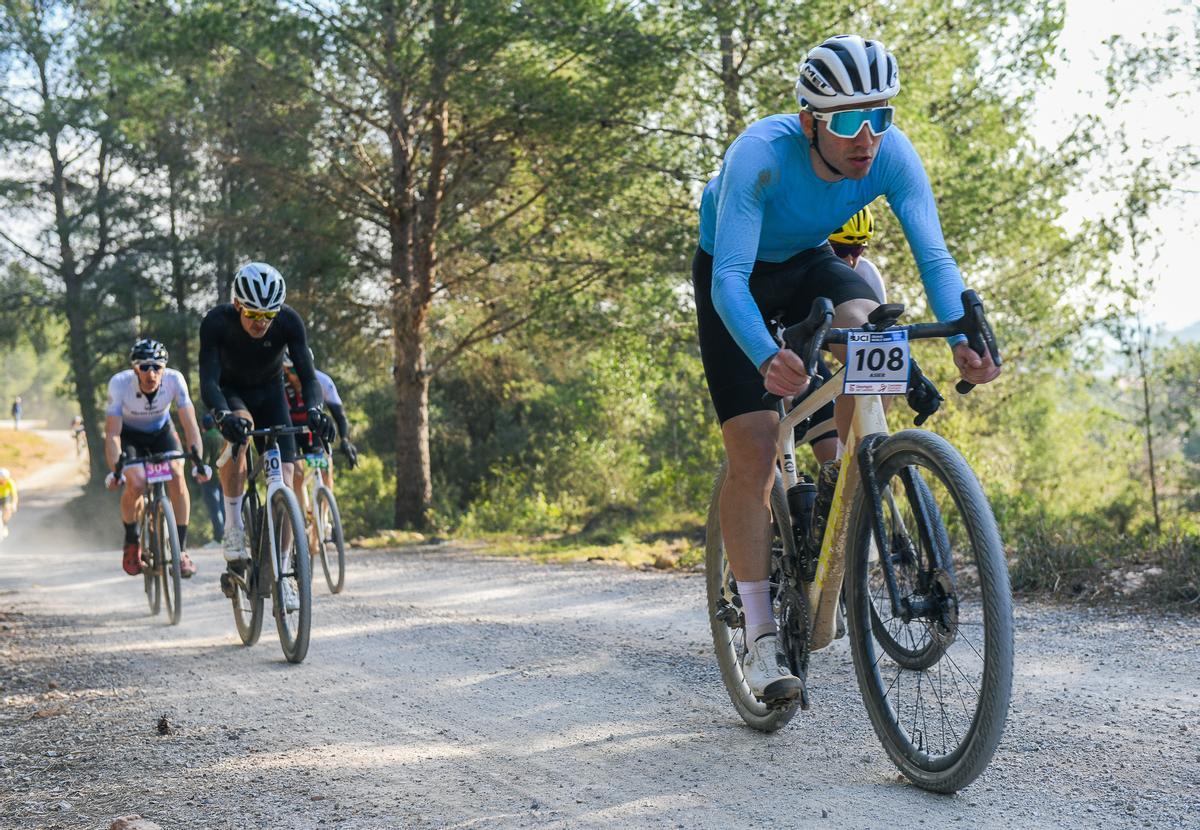 Este fin de semana se celebra la Castellón Gravel Race Orbea 2026 en Llucena.