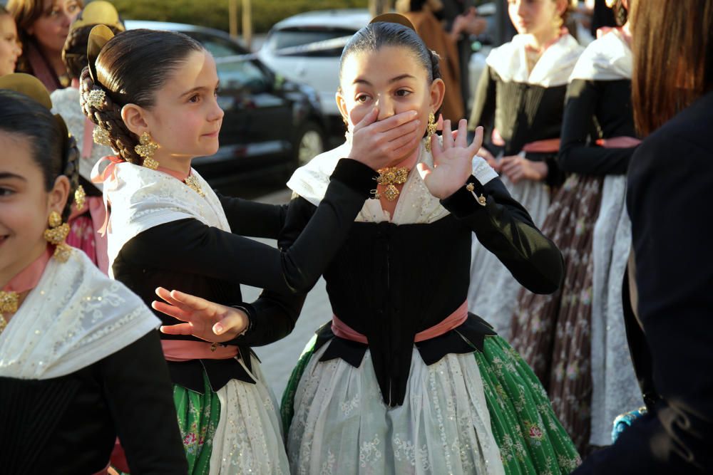 Estreno del jubón negro de la corte de la fallera mayor infantil 2019