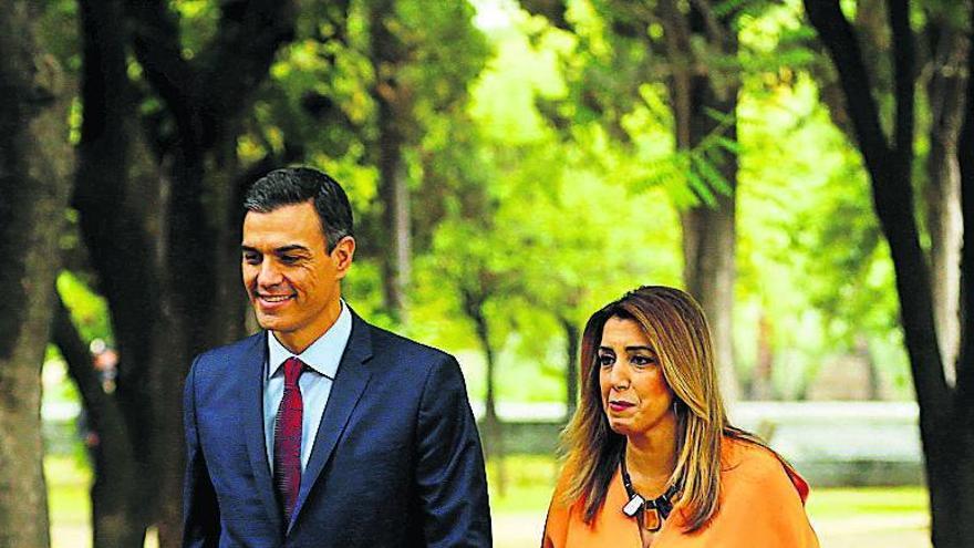 Consejo de Ministros en Sevilla: Sánchez y Díaz hablan dos horas