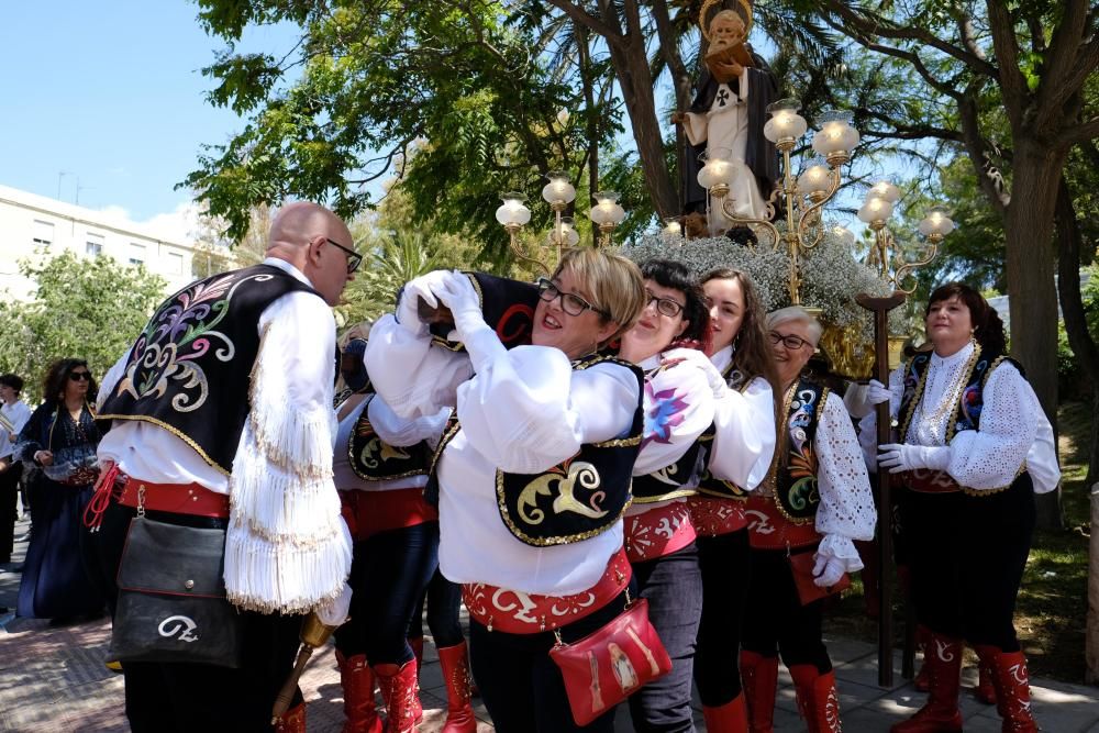 Traslado del santo en los Moros y Cristianos de Elda