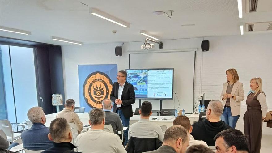 Homenatge i formació: la Policia Local de Salt acull una jornada de coordinació policial a Girona