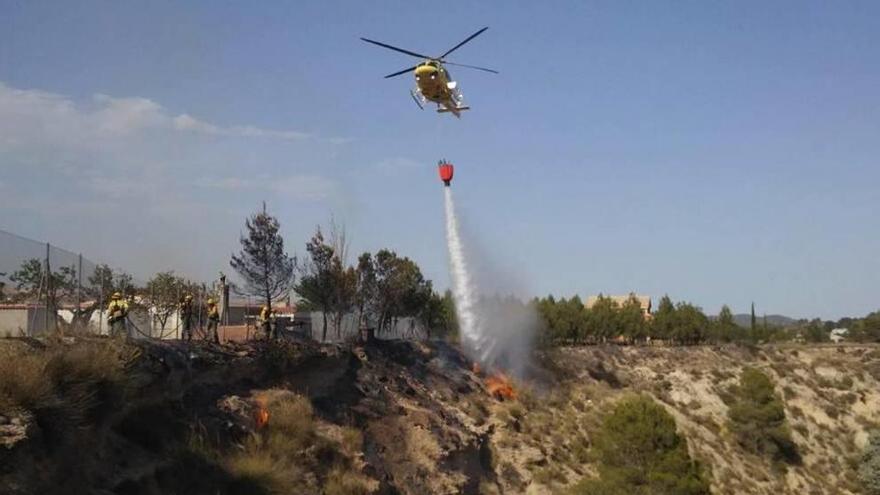 Tres jóvenes detenidos como presuntos causantes del incendio del Salto del Usero