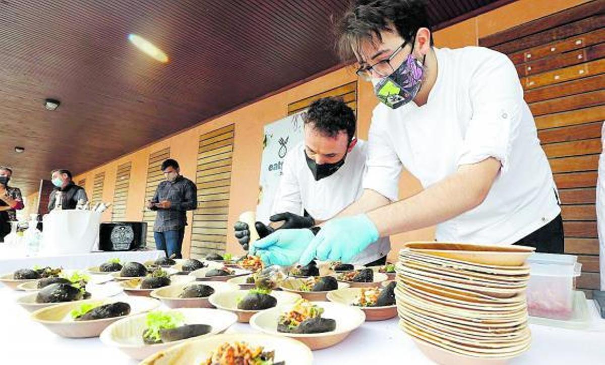 Una presentación de la iniciativa ‘Eating in Ibiza’ en las jornadas del calamar.