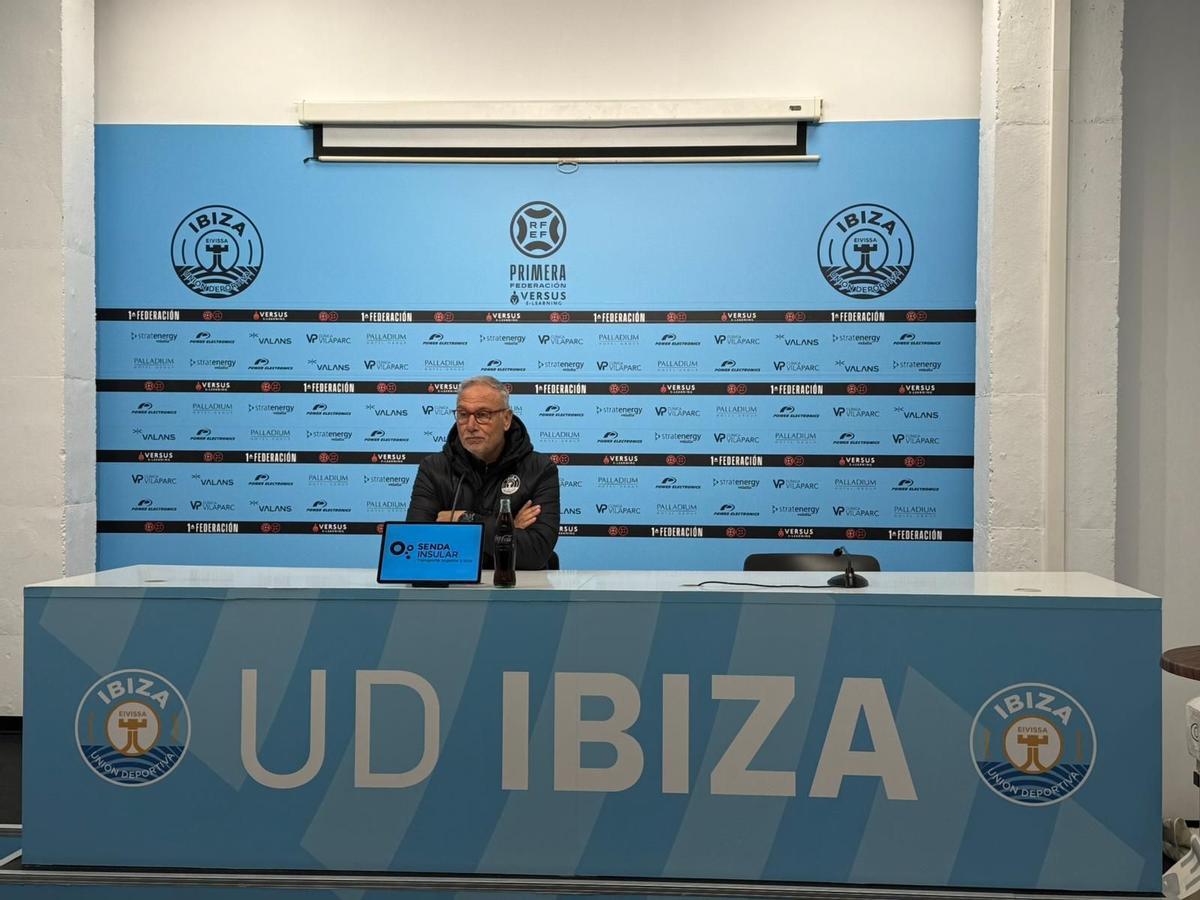 Imagen de Miguel Álvarez en la rueda de prensa de este viernes