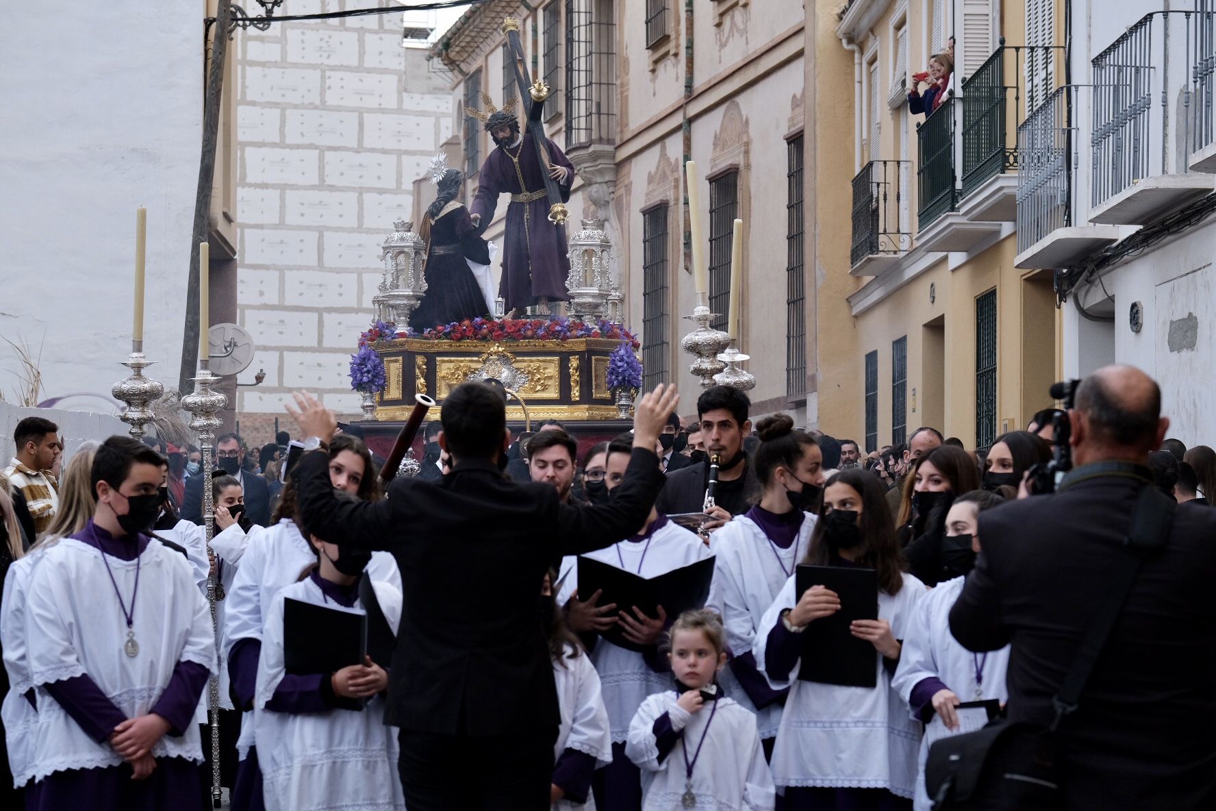 El Nazareno de la Salutación y Santa Mujer Verónica, la IX Estación de este Vía Crucis