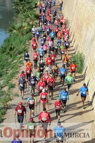 Marcha Nórdica en la mota del río Segura