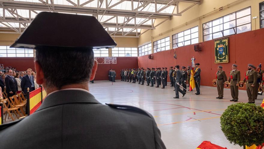 EN IMÁGENES: Así fueron los actos en Oviedo del 179 aniversario de la Guardia Civil