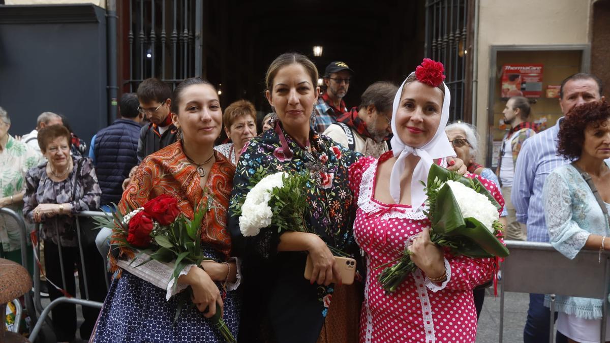 En imágenes | La Ofrenda de Flores a la Virgen del Pilar 2023 (I)