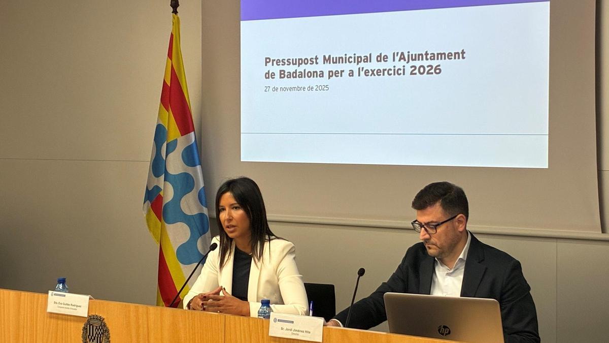 Rueda de prensa de presentación del presupuesto municipal del Ayuntamiento de Badalona para 2026