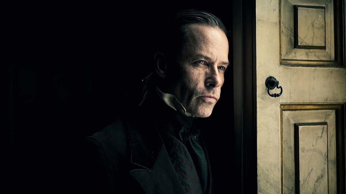 Guy Pearce, en un fotograma de 'Cuento de Navidad'