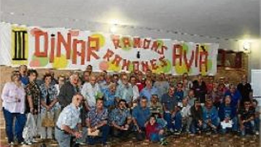 Foto de grup de la trobada de Ramons i Ramones d&#039;Avià, l&#039;any passat