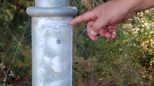 Un poble del Penedès solda els fanals per evitar el robatori de cable de coure