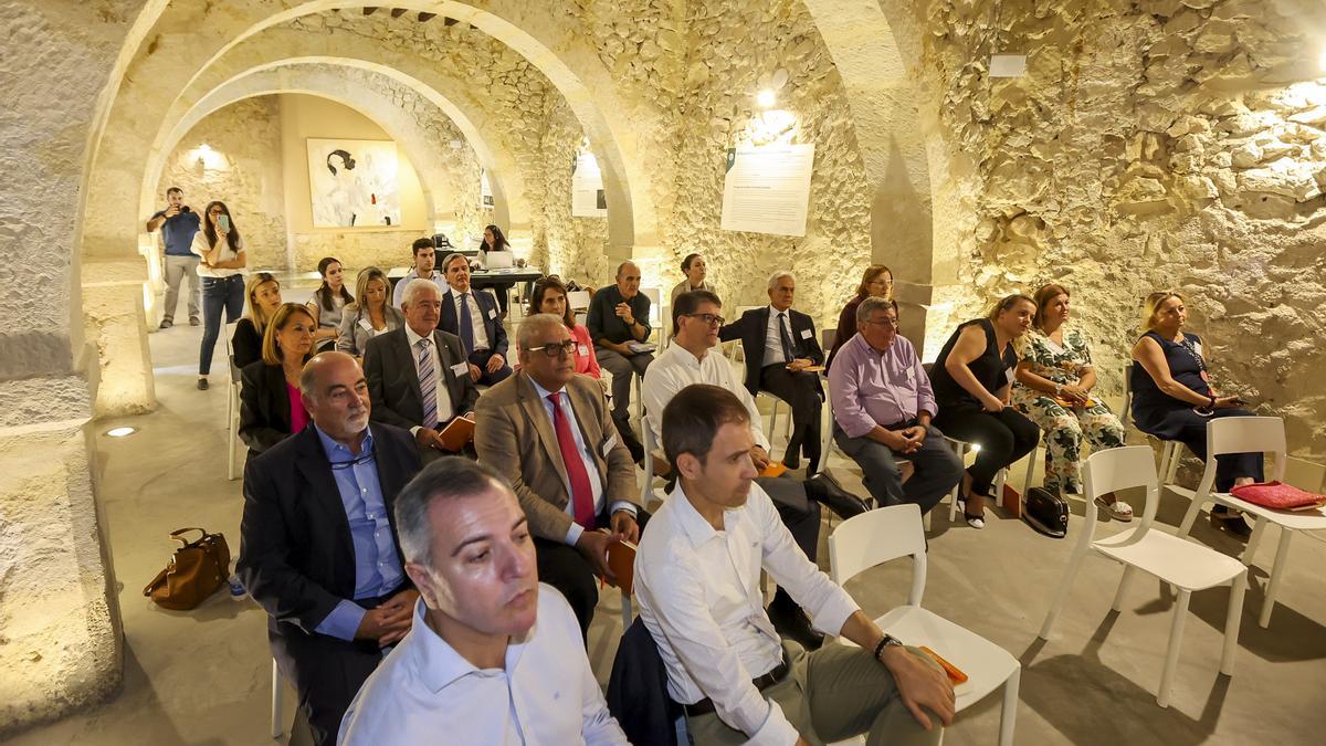 Imagen del público asistente a la mesa redonda.