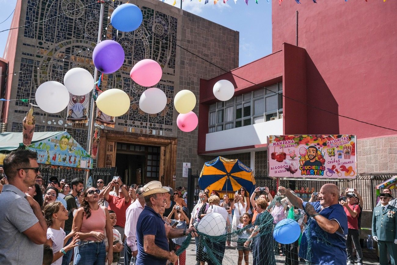 Paellada y Concierto de Aristides Moreno en la clausura de las Fiestas del Pilar 2025