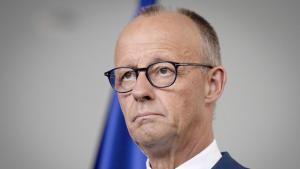 Merz entona el mea culpa i anuncia "conseqüències" que no detalla