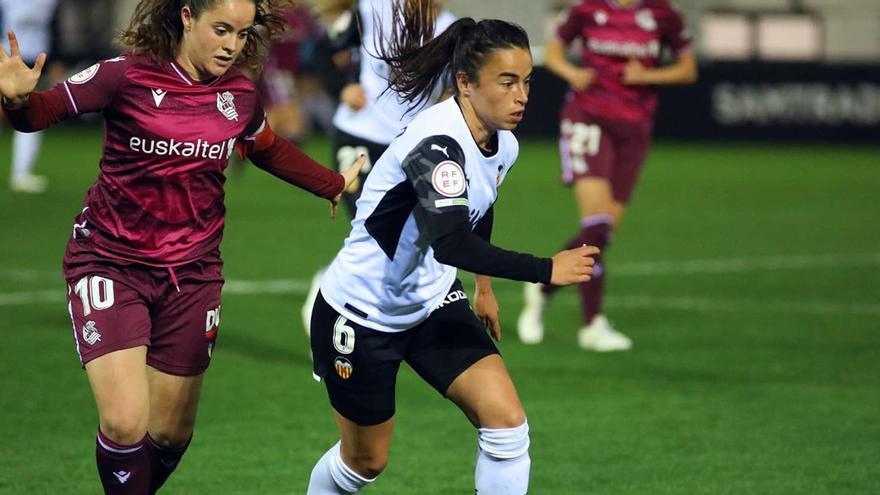 Imagen del Valencia Femenino frente a la Real Sociedad