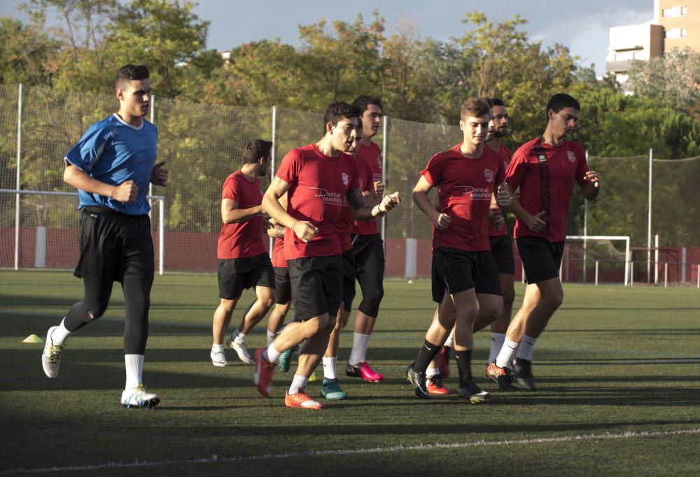 Primer entrenament  del CE Manresa