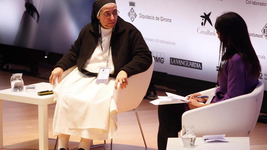 Sor Lucía Caram: «Vaig passar de demanar a Déu a demanar a tot déu»