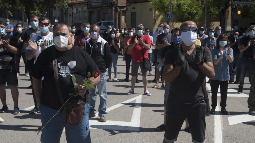 Homenatge que els companys van retre a Pau Camp, miner mort a Vilafruns a principi de mes