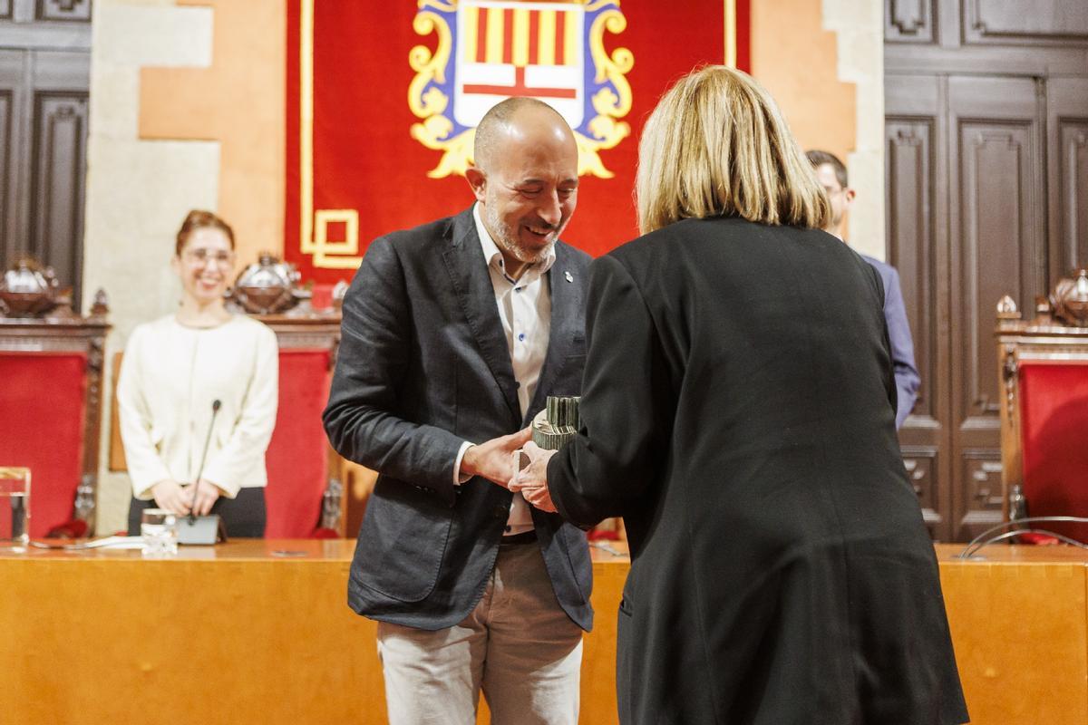 L'escultora Àngels Freixanet rep el premi Bages de Cultura 2025