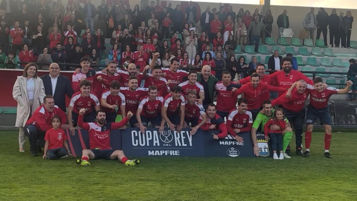 Celebración del Negreira tras el encuentro.