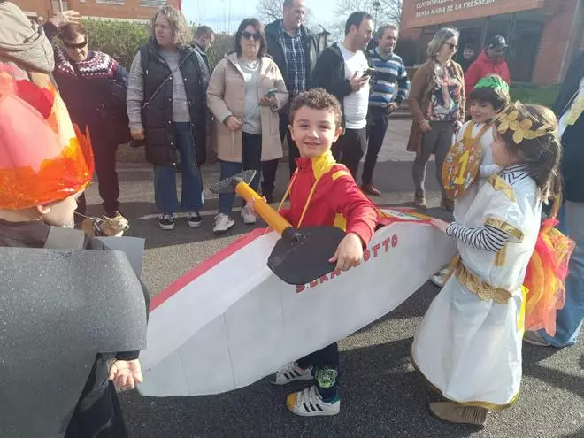 Un Carnaval de medalla de oro: así fue el desfile de los alumnos del colegio de La Fresneda