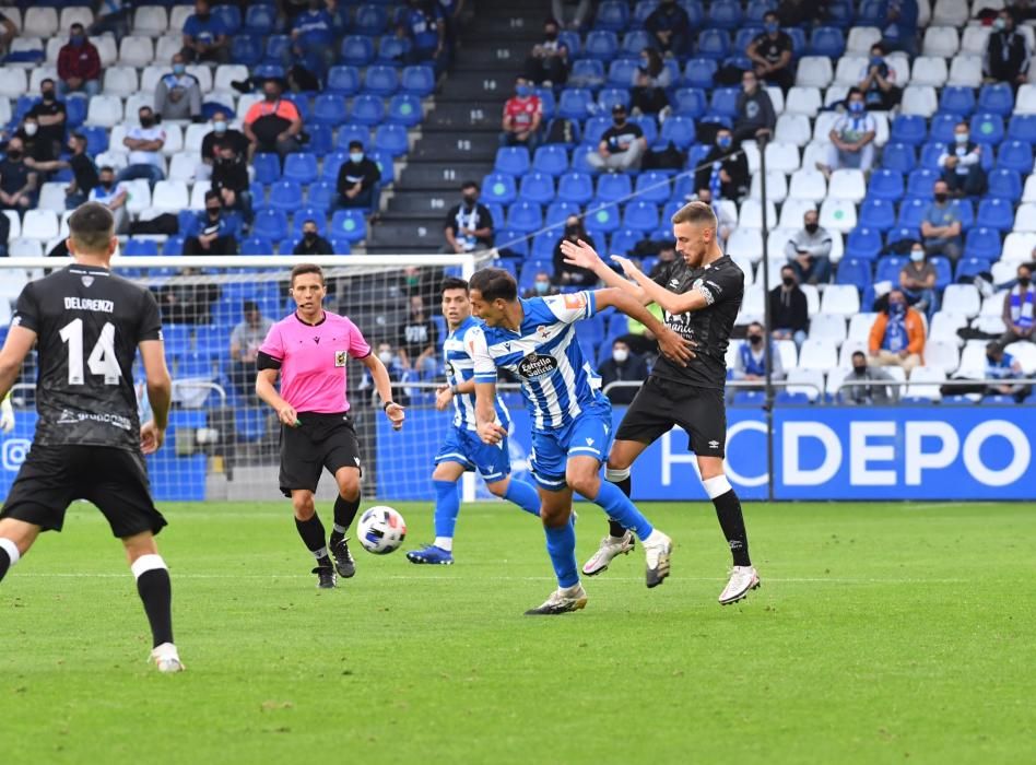 El Dépor gana en su debut en Segunda B